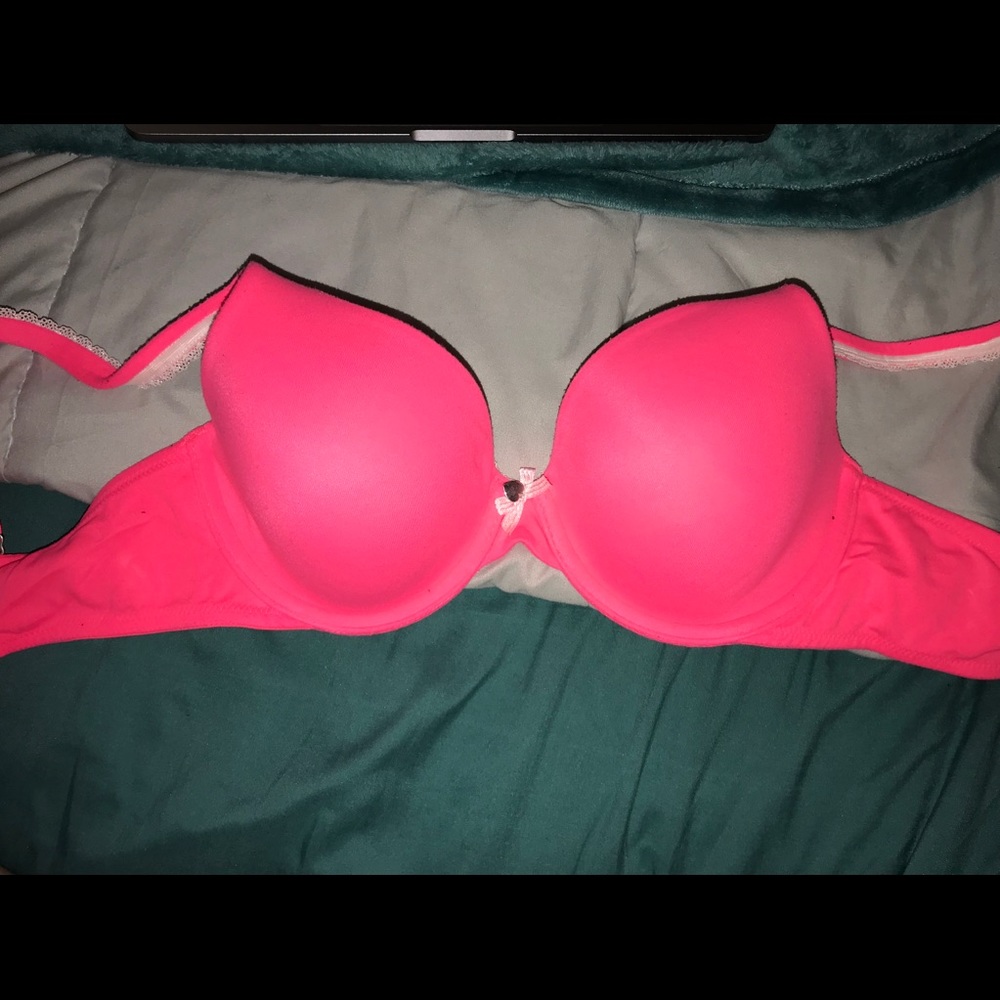 hot pink VS bra